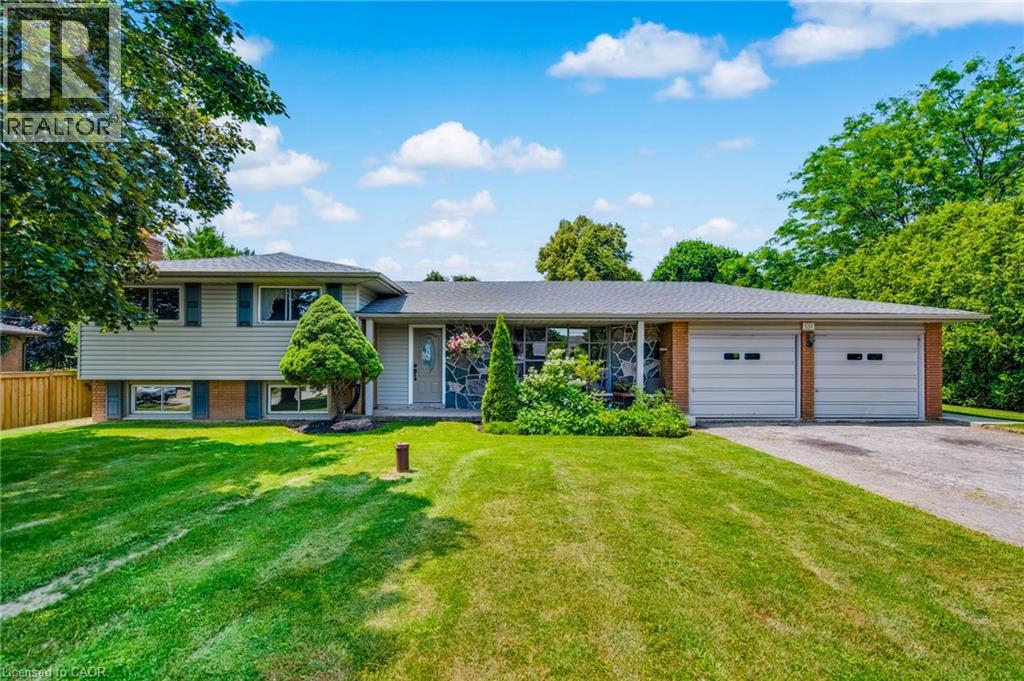 5 Westmoreland Road, Hamilton, Ontario  L9H 5E2 - Photo 4 - 40773849