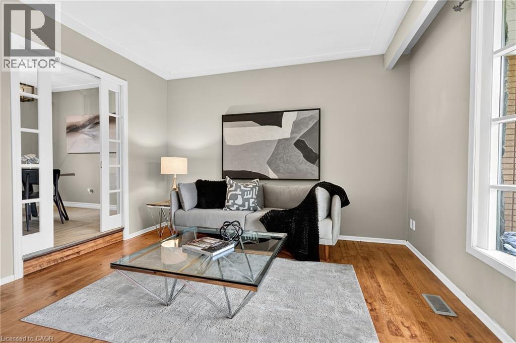5 Westmoreland Road, Hamilton, Ontario  L9H 5E2 - Photo 9 - 40773849