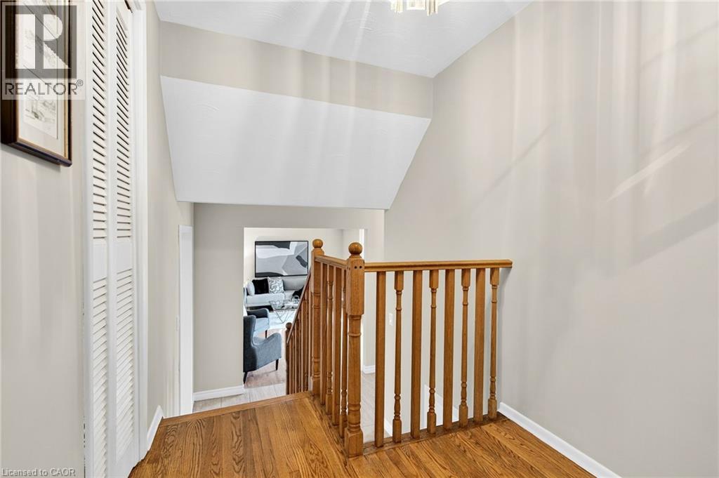 5 Westmoreland Road, Hamilton, Ontario  L9H 5E2 - Photo 25 - 40773849