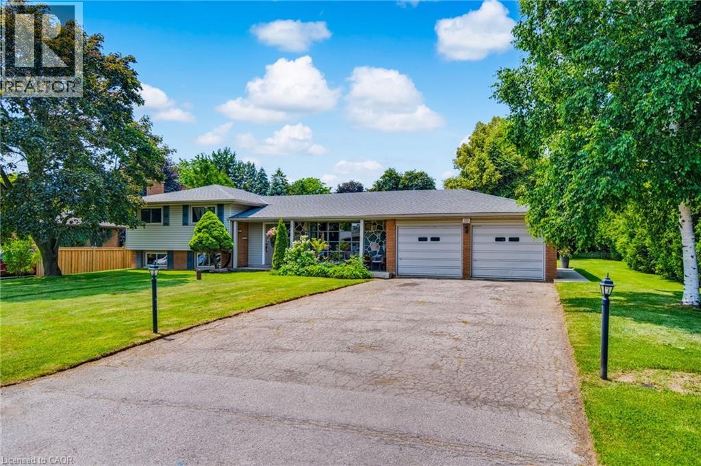 5 Westmoreland Road, Hamilton, Ontario  L9H 5E2 - Photo 5 - 40773849