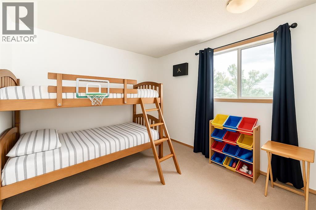 147 Castledale Way Ne, Calgary, Alberta  T3N 1B7 - Photo 15 - A2260715