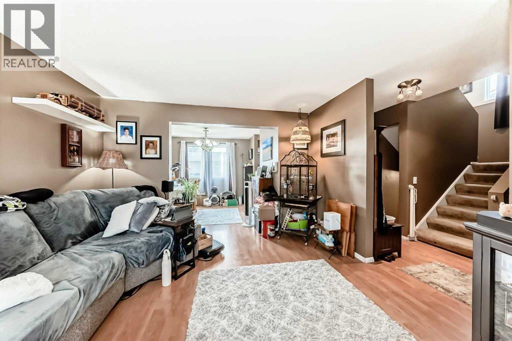 147 Castledale Way Ne, Calgary, Alberta  T3N 1B7 - Photo 6 - A2260715