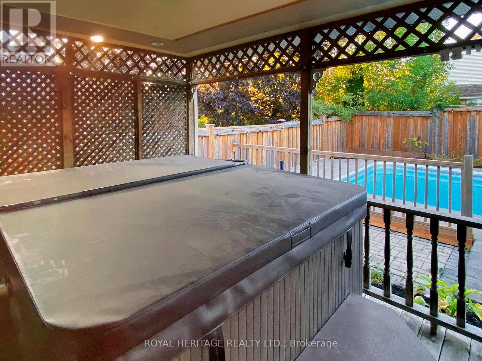 138 William Stephenson Drive, Whitby (Blue Grass Meadows), Ontario  L1N 8V3 - Photo 37 - E12446556