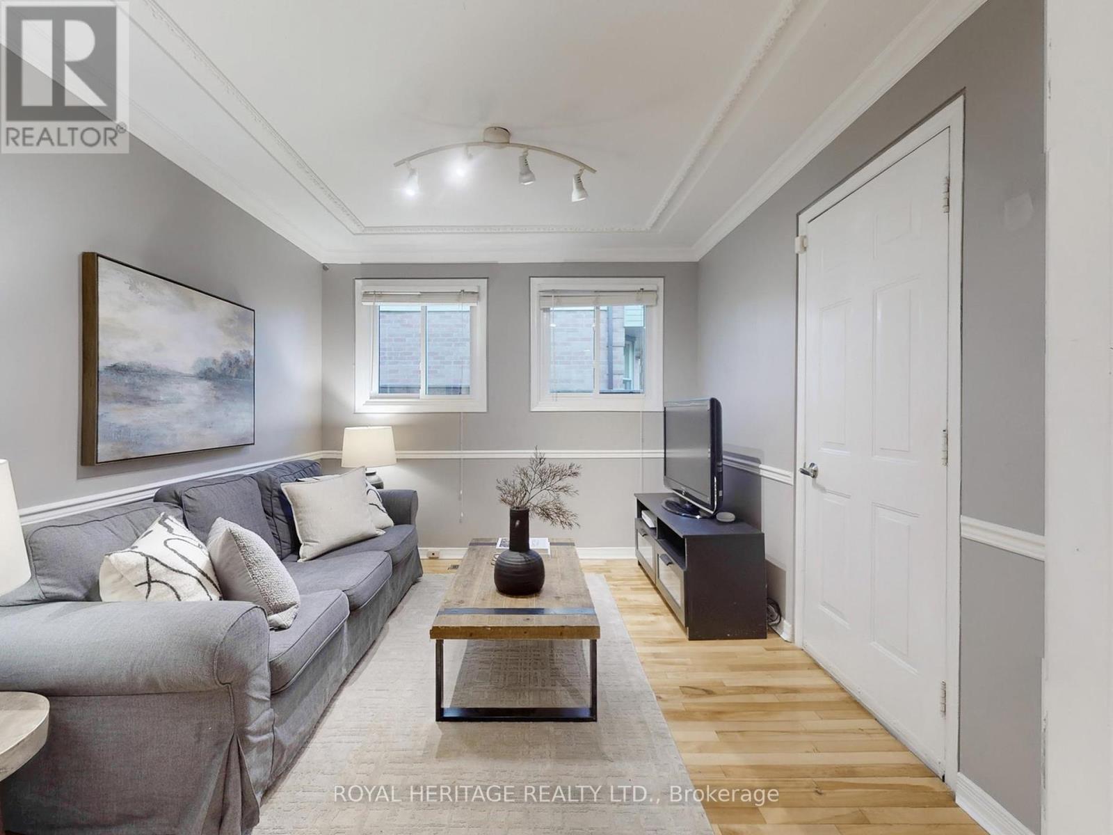 138 William Stephenson Drive, Whitby (Blue Grass Meadows), Ontario  L1N 8V3 - Photo 6 - E12446556