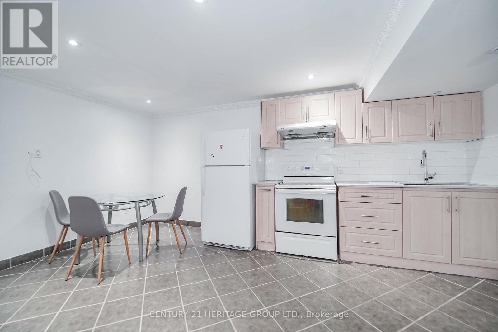 176 - 90 Wingarden Court, Toronto, Ontario  M1B 2K3 - Photo 17 - E12446560