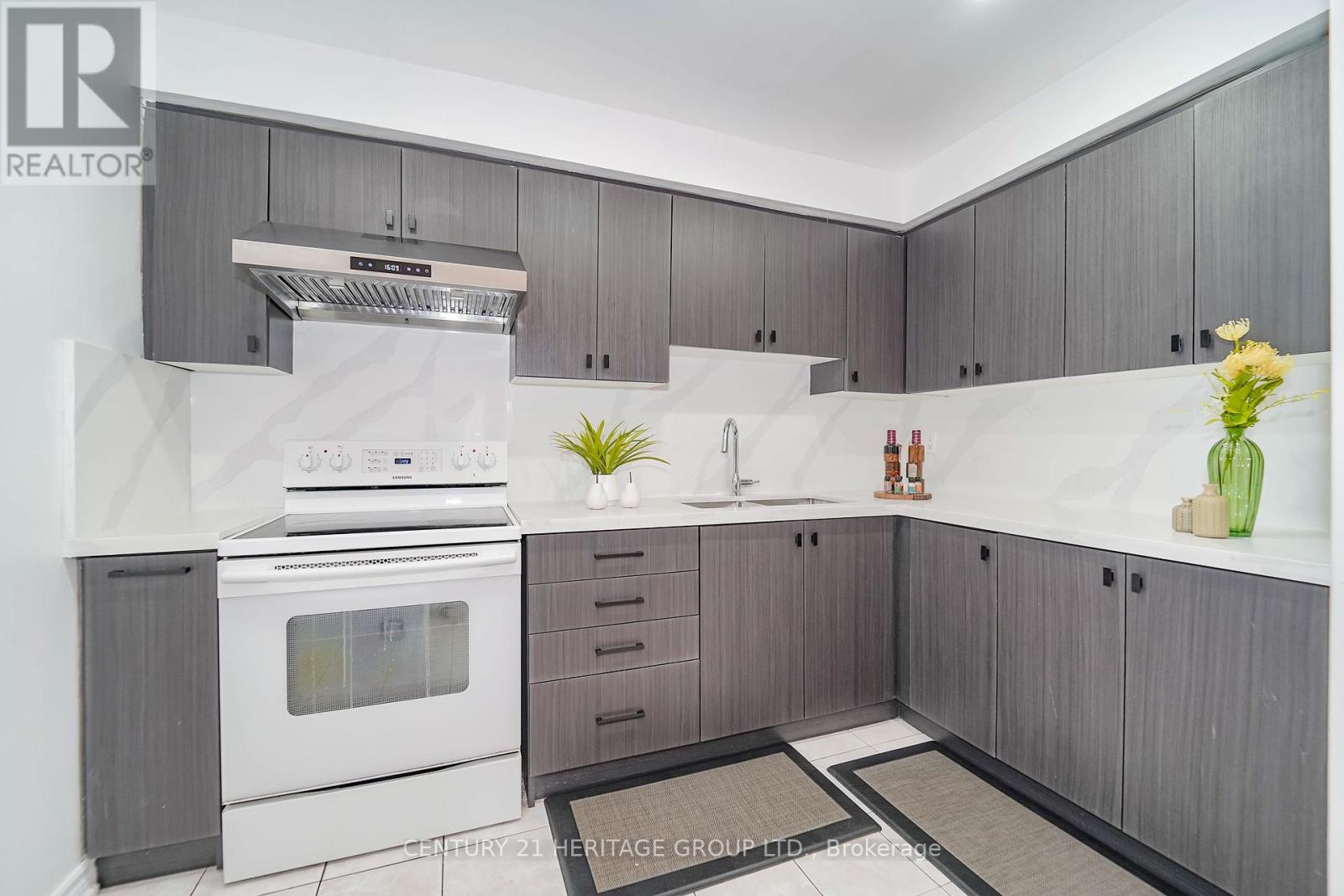 176 - 90 Wingarden Court, Toronto, Ontario  M1B 2K3 - Photo 6 - E12446560