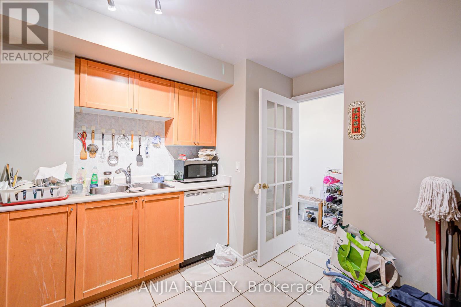 1705 - 2627 Mccowan Road, Toronto (Agincourt North), Ontario  M1S 5T1 - Photo 10 - E12446595
