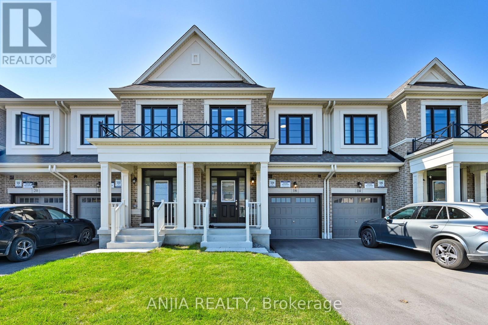 16 Velvet Drive, Whitby, Ontario  L1P 0P6 - Photo 1 - E12446635