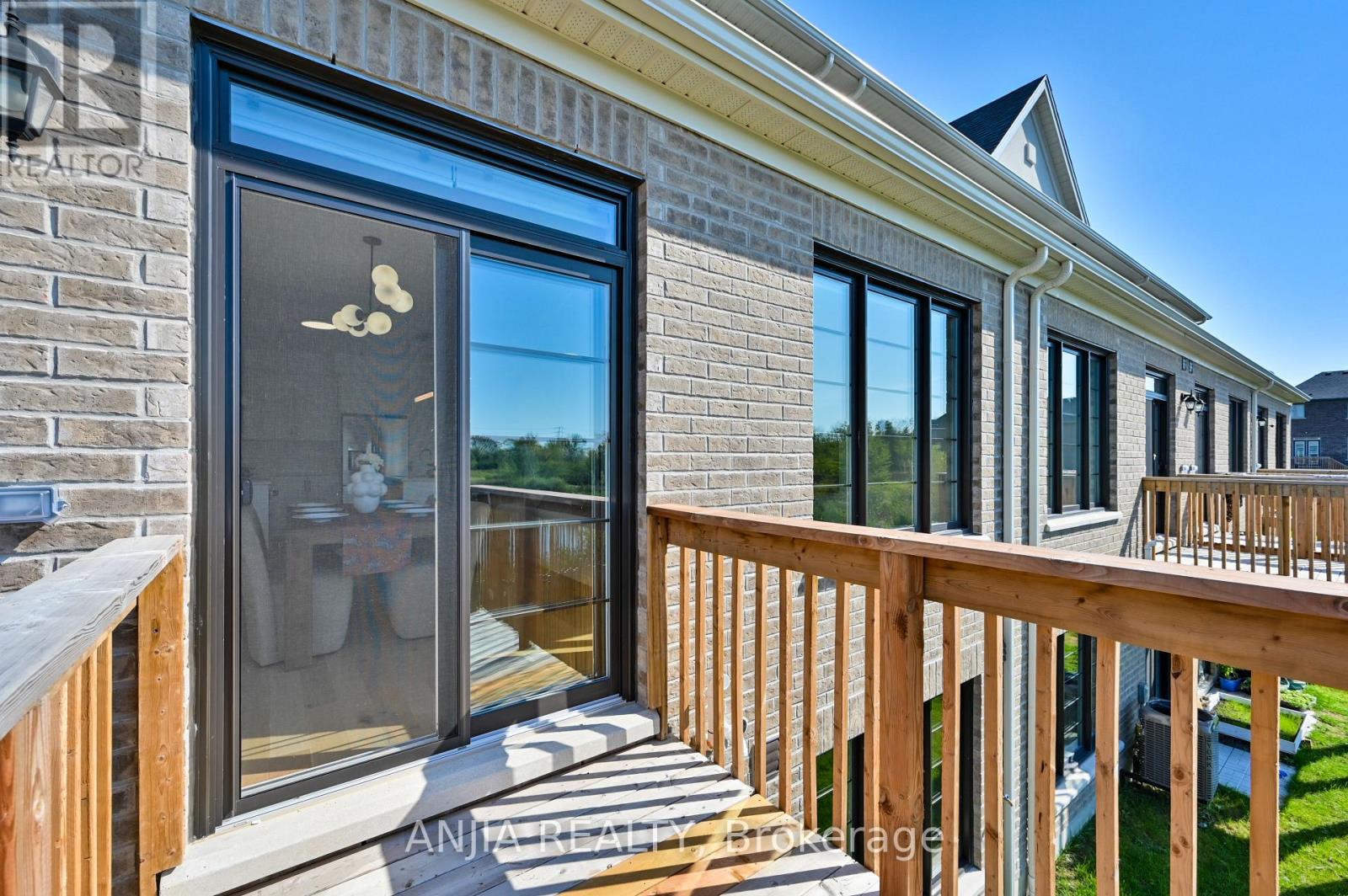 16 Velvet Drive, Whitby, Ontario  L1P 0P6 - Photo 28 - E12446635