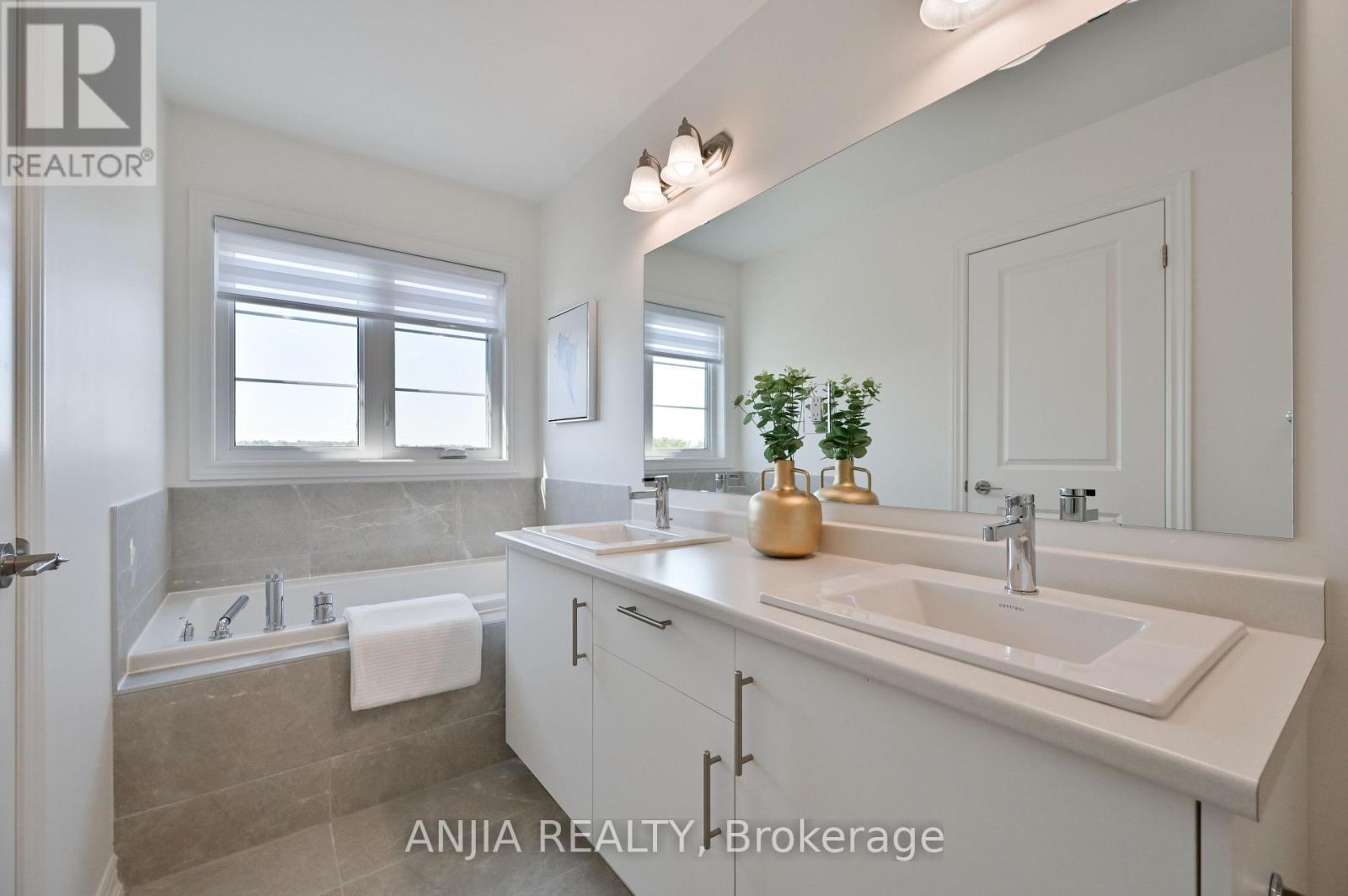 16 Velvet Drive, Whitby, Ontario  L1P 0P6 - Photo 35 - E12446635