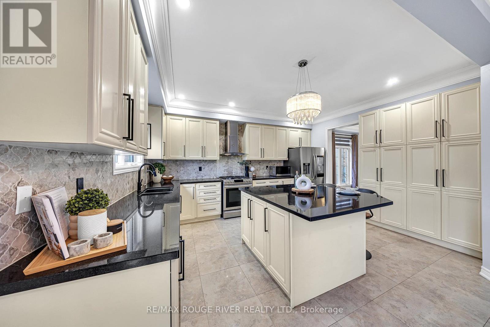 8 St Philip Court, Whitby (Williamsburg), Ontario  L1P 0A5 - Photo 17 - E12446655