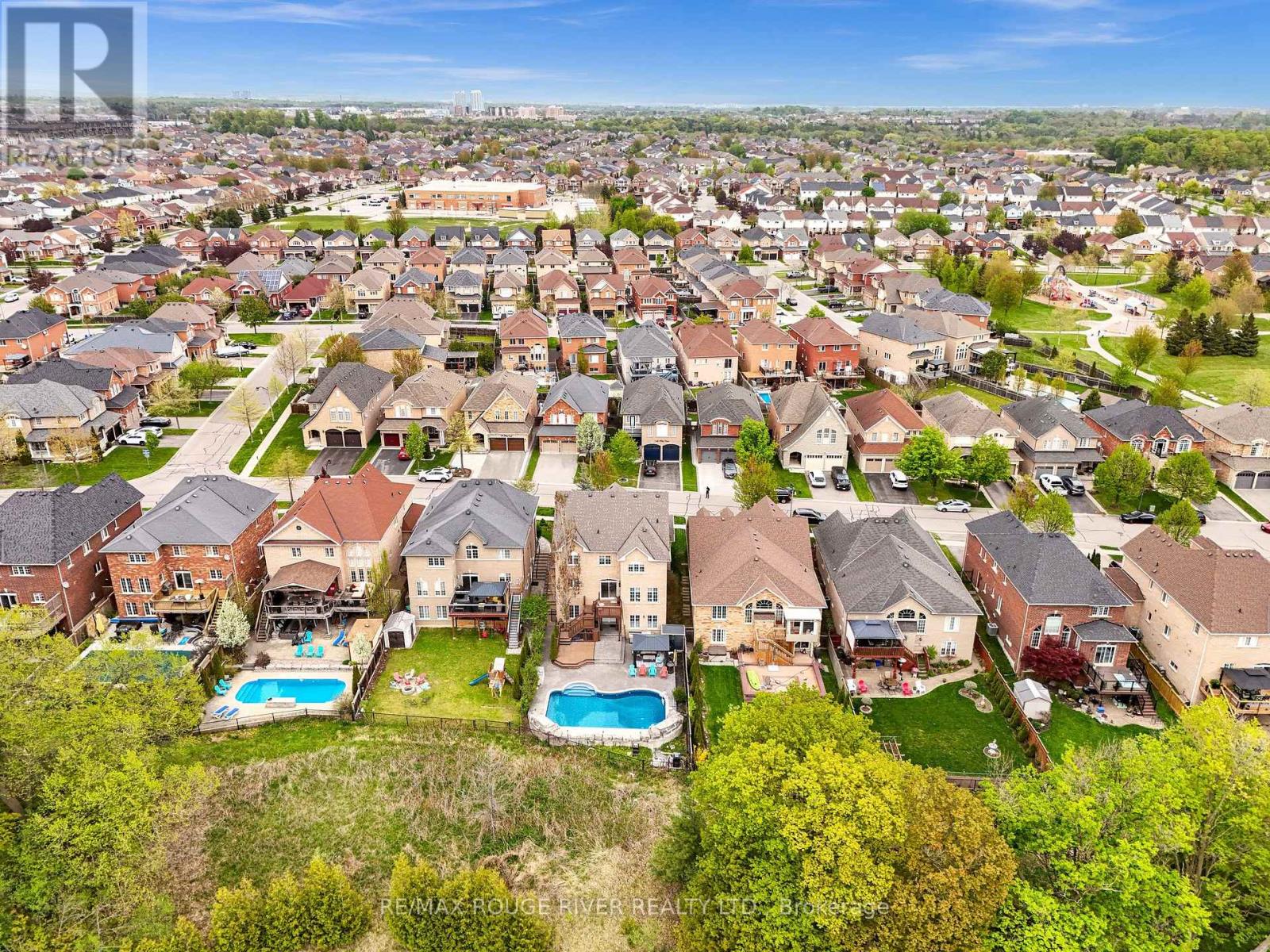 8 St Philip Court, Whitby (Williamsburg), Ontario  L1P 0A5 - Photo 3 - E12446655