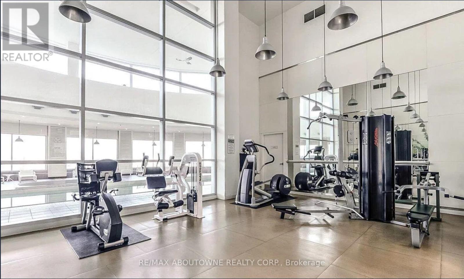 3205 - 36 Lee Centre Drive, Toronto (Woburn), Ontario  M1H 3K2 - Photo 18 - E12446685