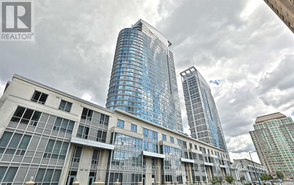 3205 - 36 Lee Centre Drive, Toronto (Woburn), Ontario  M1H 3K2 - Photo 2 - E12446685