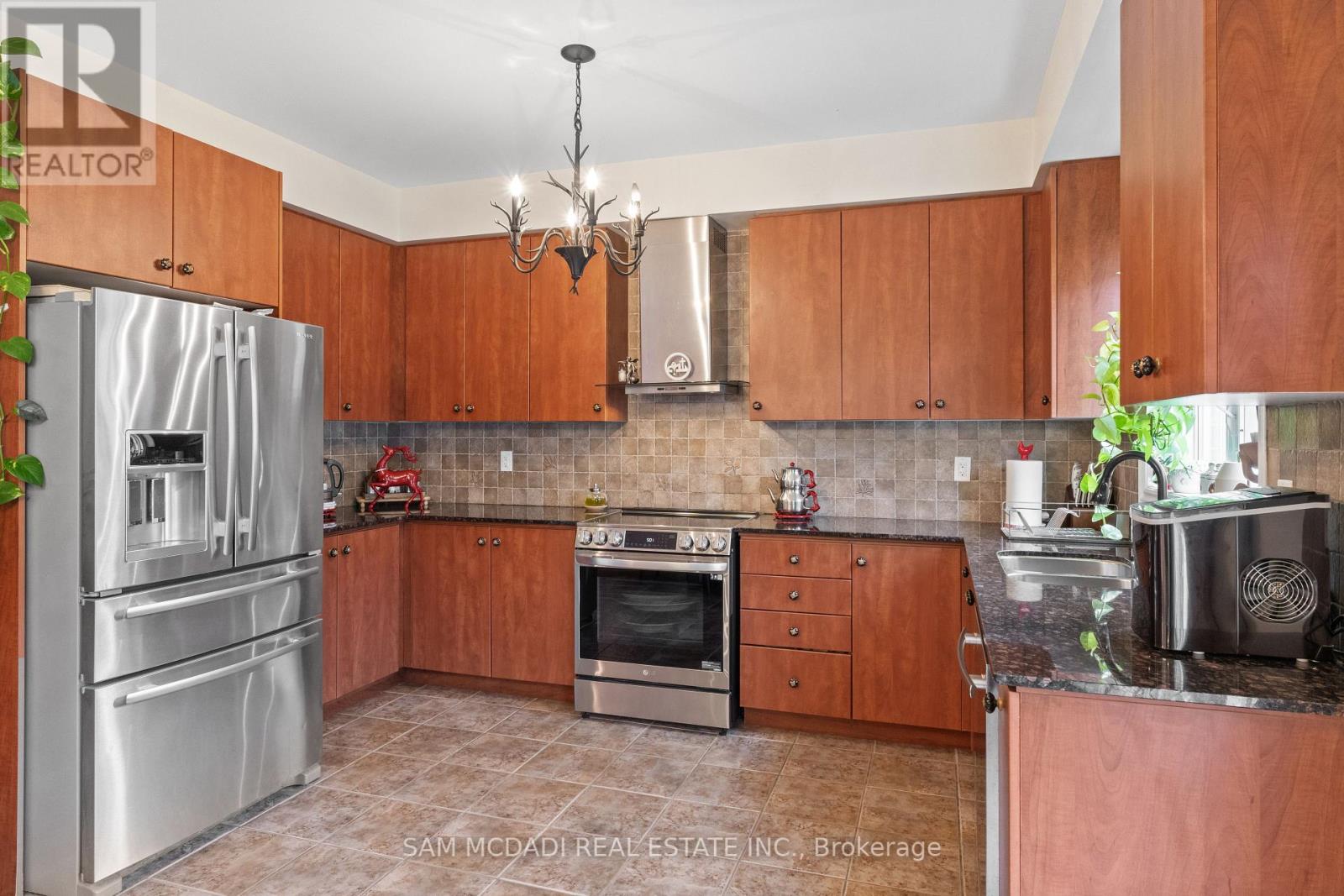 30 Zachary Place, Vaughan (Vellore Village), Ontario  L4H 0C2 - Photo 26 - N12446550