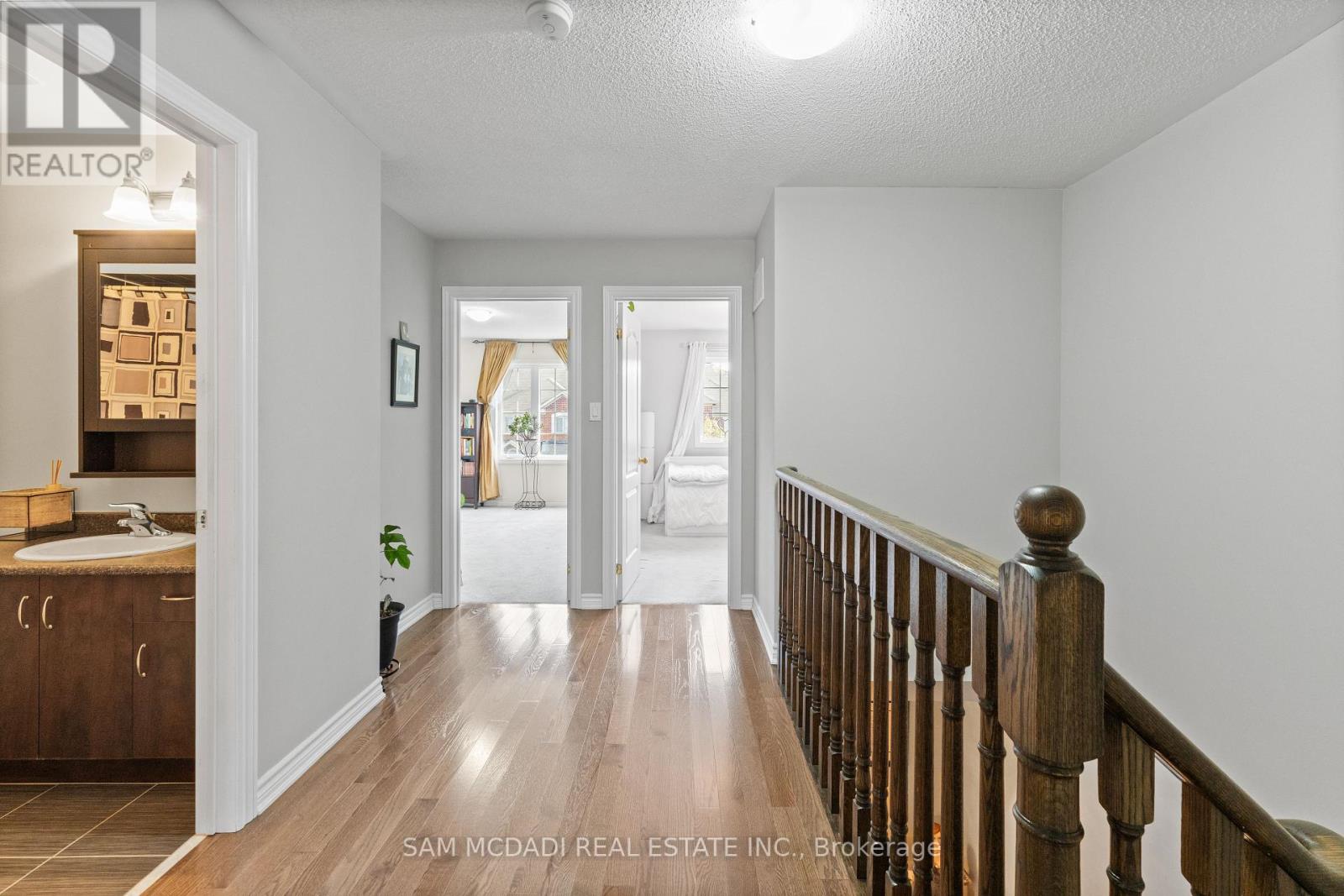 30 Zachary Place, Vaughan (Vellore Village), Ontario  L4H 0C2 - Photo 6 - N12446550