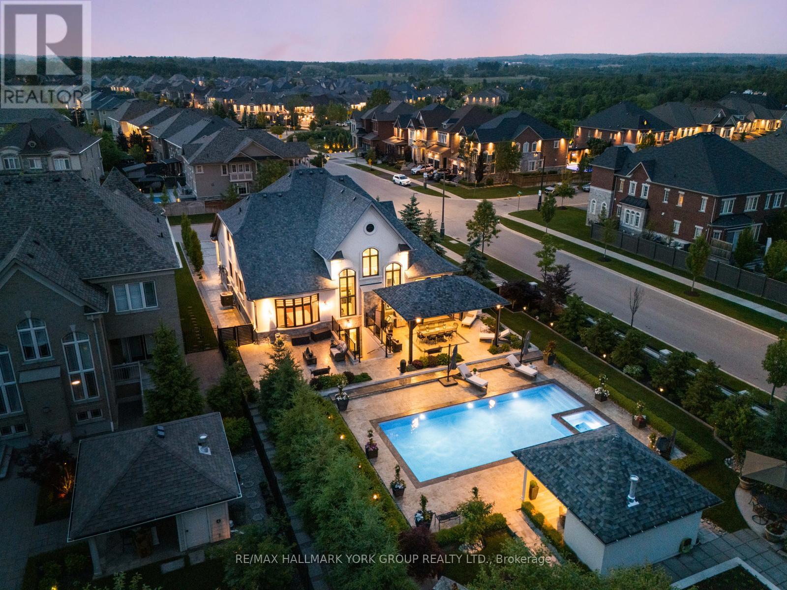 2 Tidnish Court, King (Nobleton), Ontario  L7B 0A1 - Photo 1 - N12446573