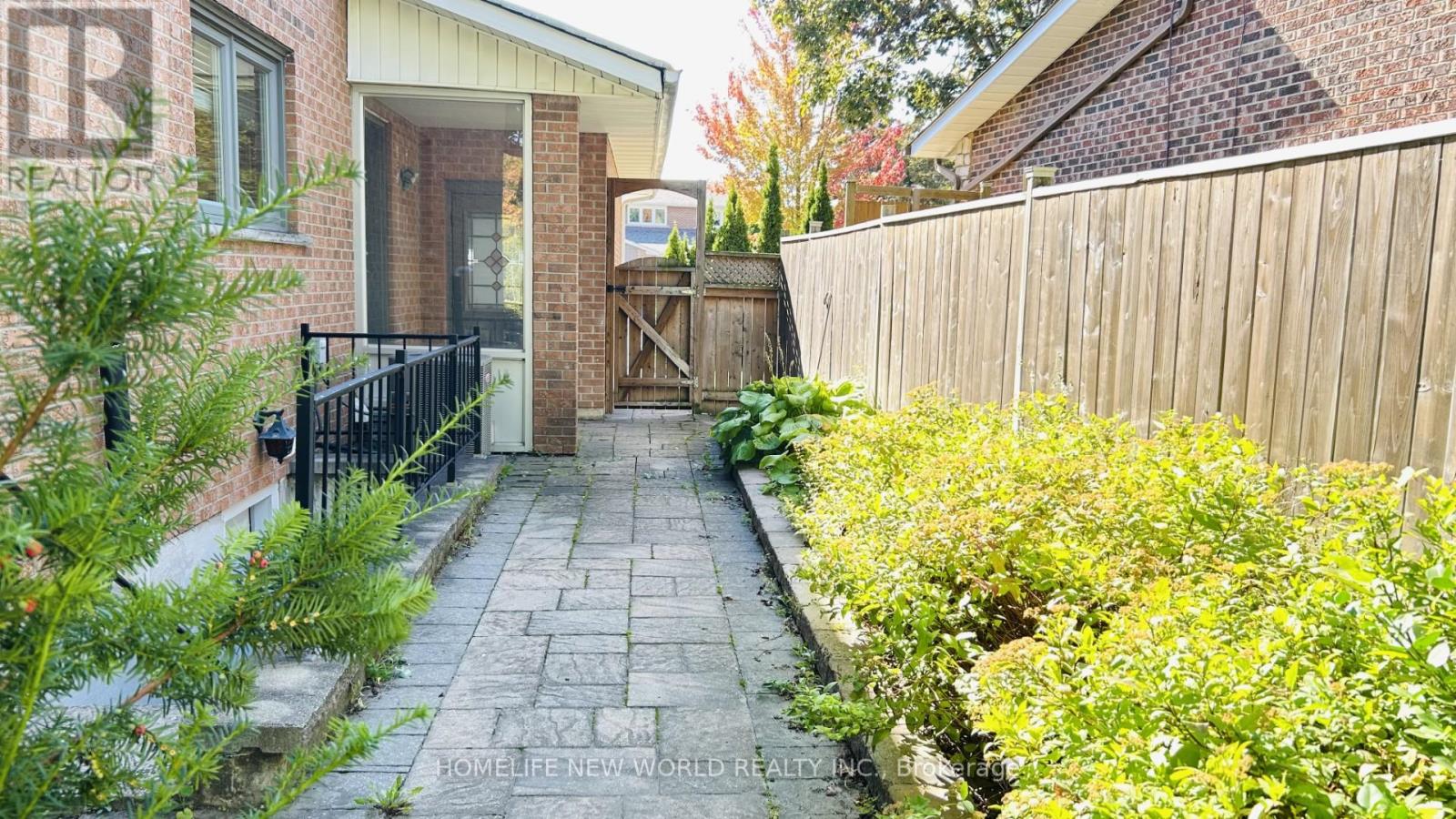 102 Willowbrook Road, Markham (Aileen-Willowbrook), Ontario  L3T 5P5 - Photo 38 - N12446578