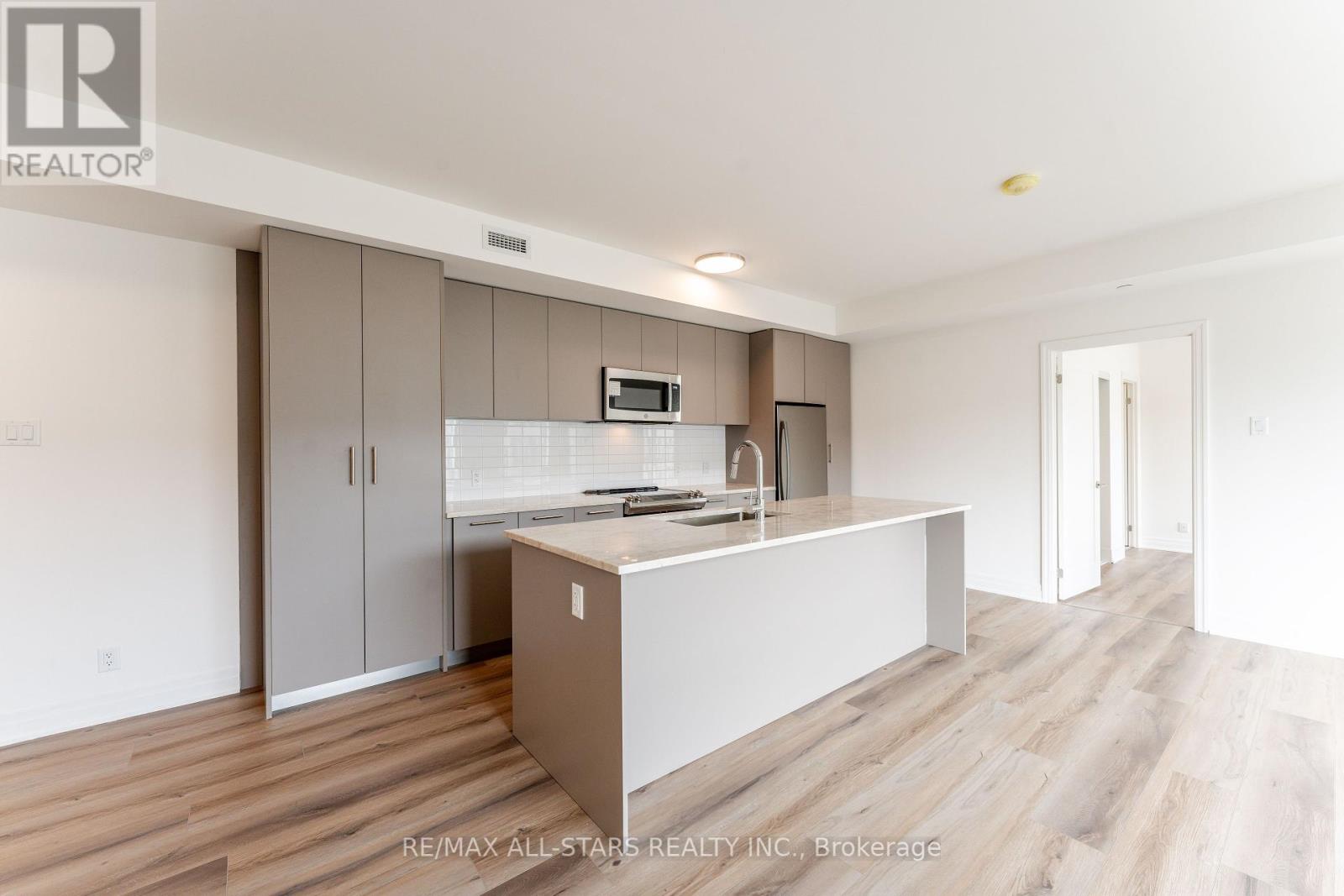 Ph20 - 101 Cathedral High Street, Markham, Ontario  L6C 3L8 - Photo 15 - N12446596
