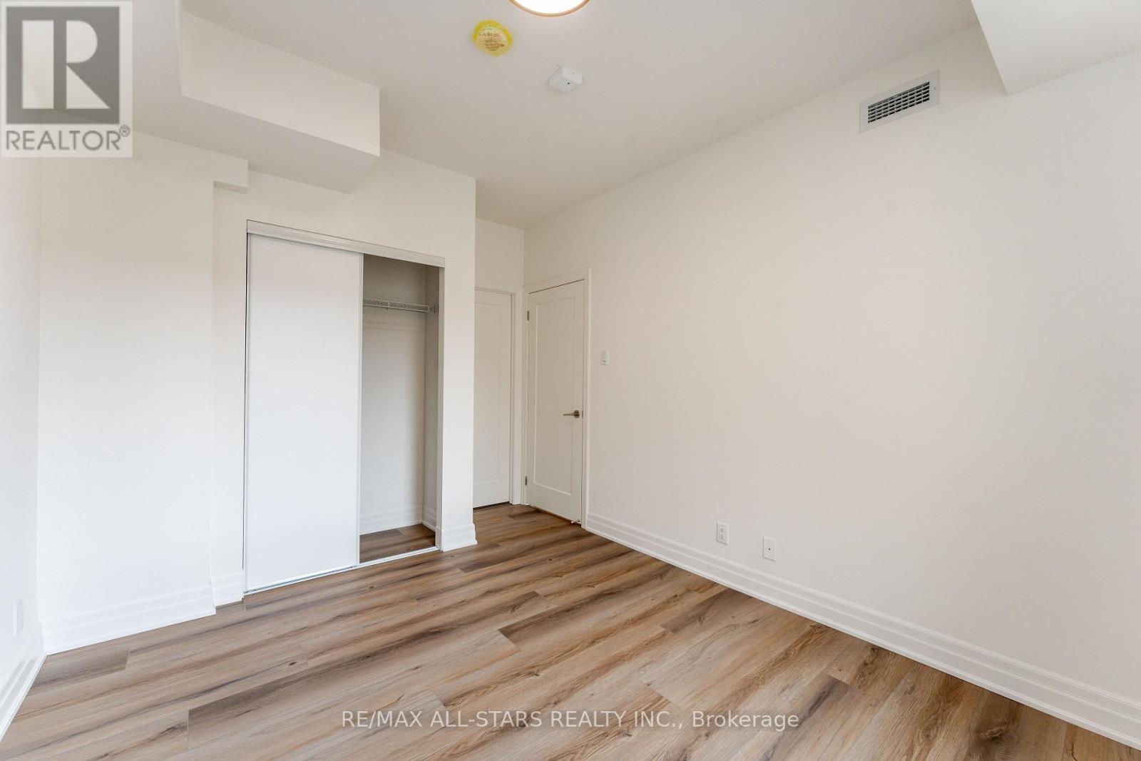 Ph20 - 101 Cathedral High Street, Markham, Ontario  L6C 3L8 - Photo 28 - N12446596