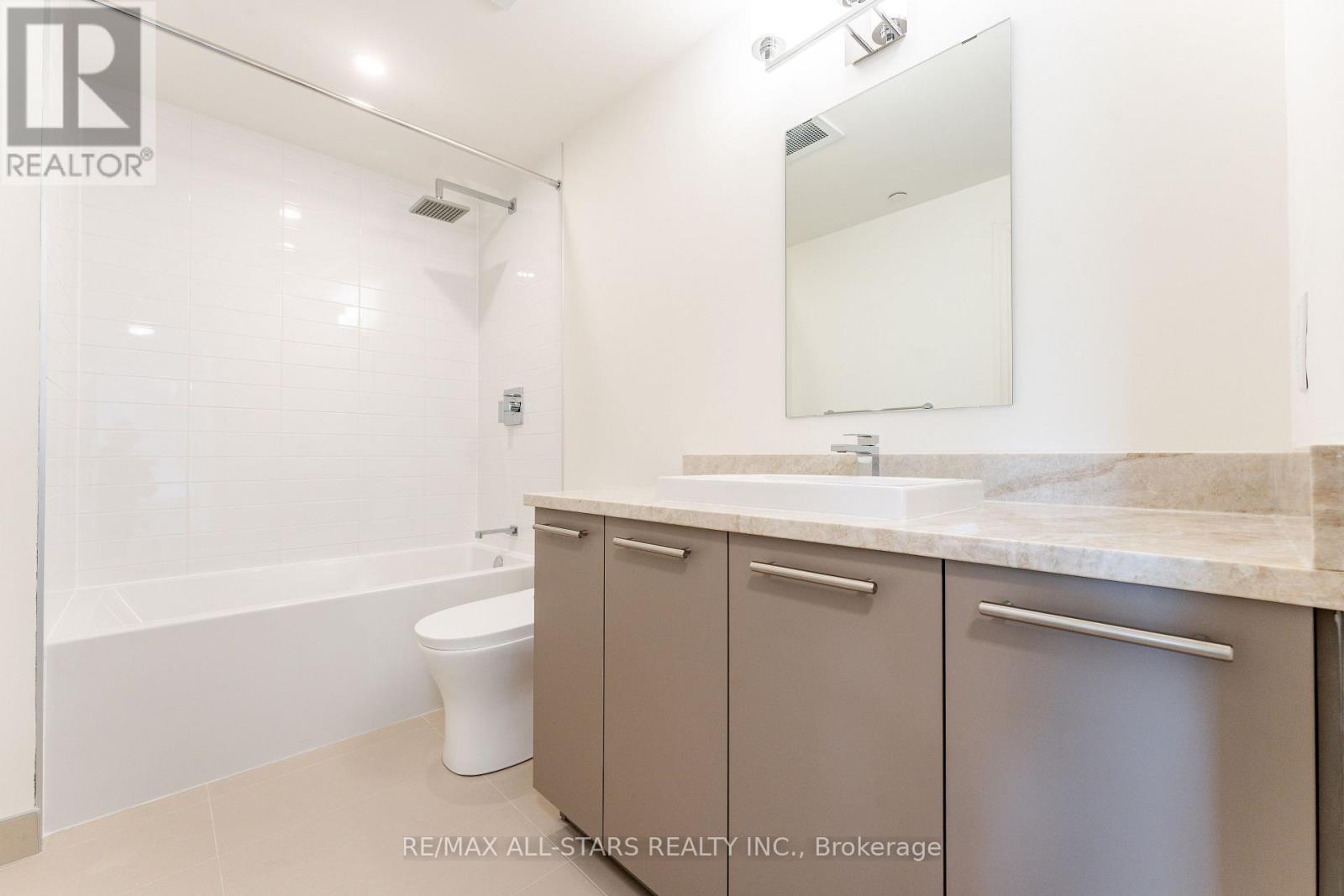 Ph20 - 101 Cathedral High Street, Markham, Ontario  L6C 3L8 - Photo 31 - N12446596
