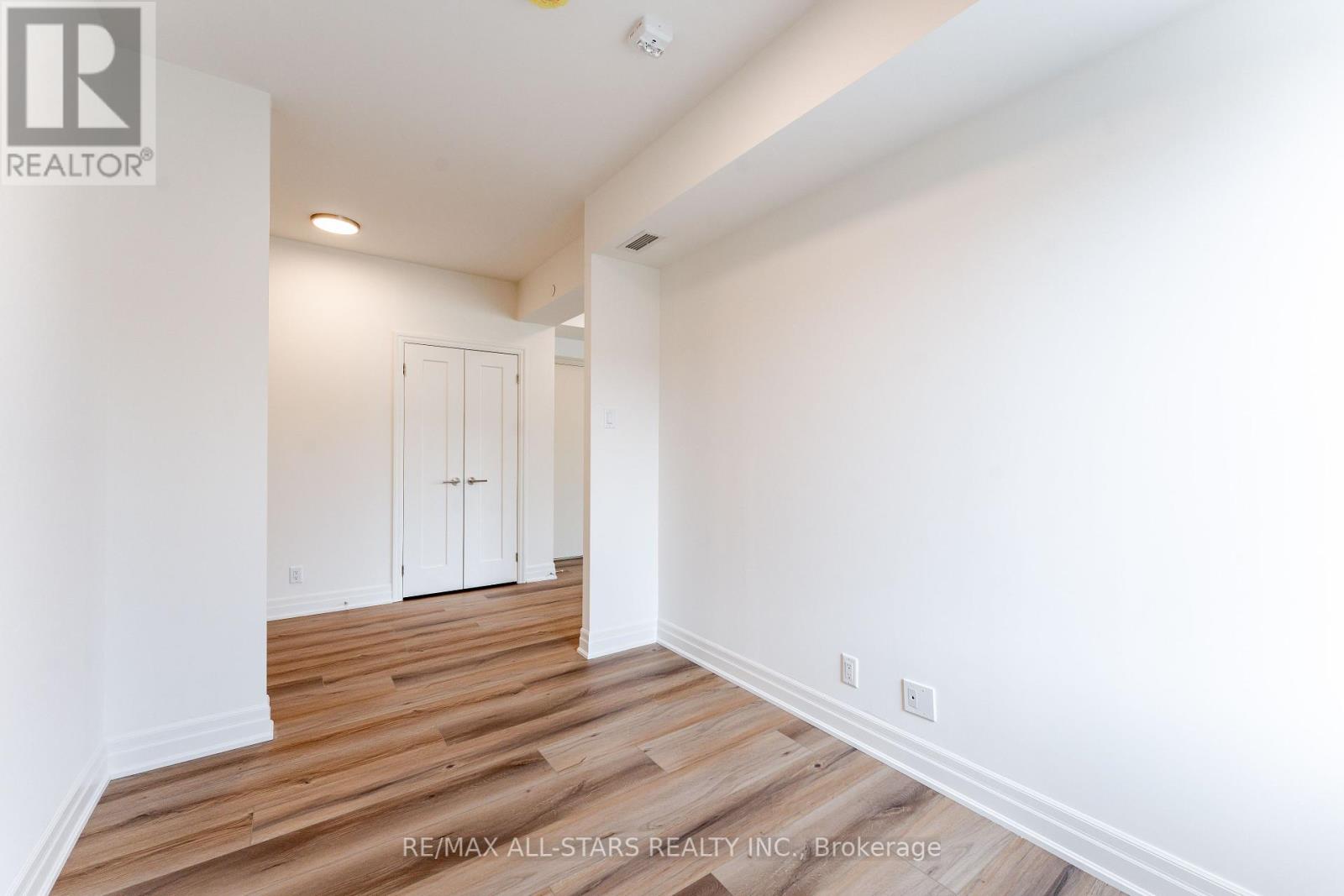 Ph20 - 101 Cathedral High Street, Markham, Ontario  L6C 3L8 - Photo 38 - N12446596