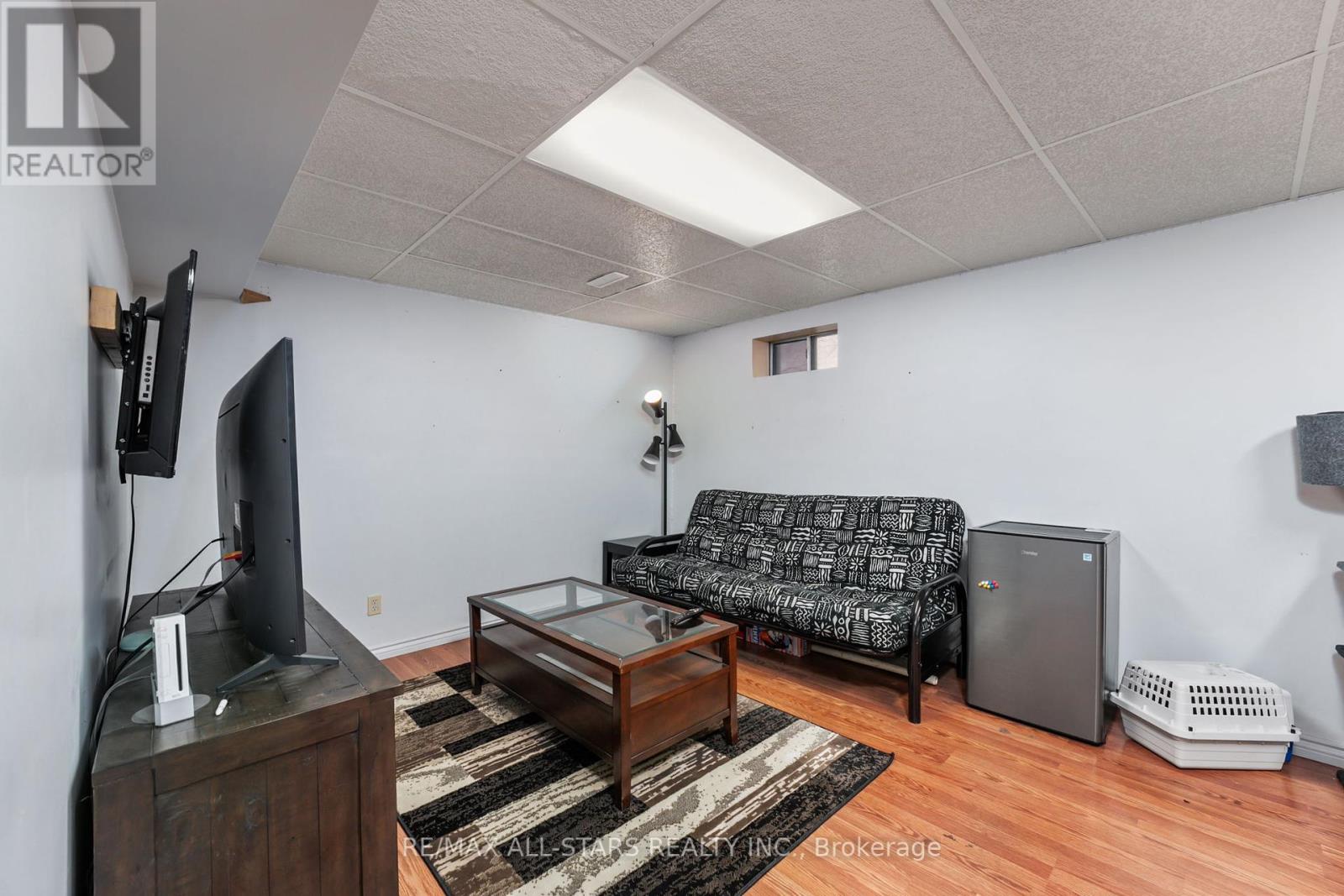 222 Biscayne Boulevard, Georgina (Keswick South), Ontario  L4P 3L8 - Photo 18 - N12446680