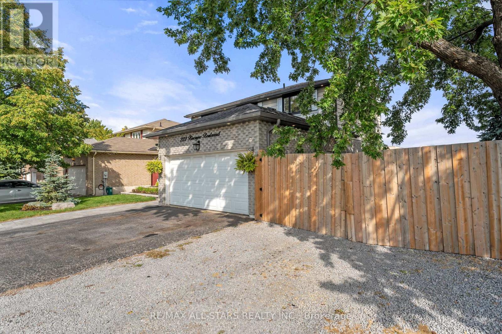 222 Biscayne Boulevard, Georgina (Keswick South), Ontario  L4P 3L8 - Photo 37 - N12446680