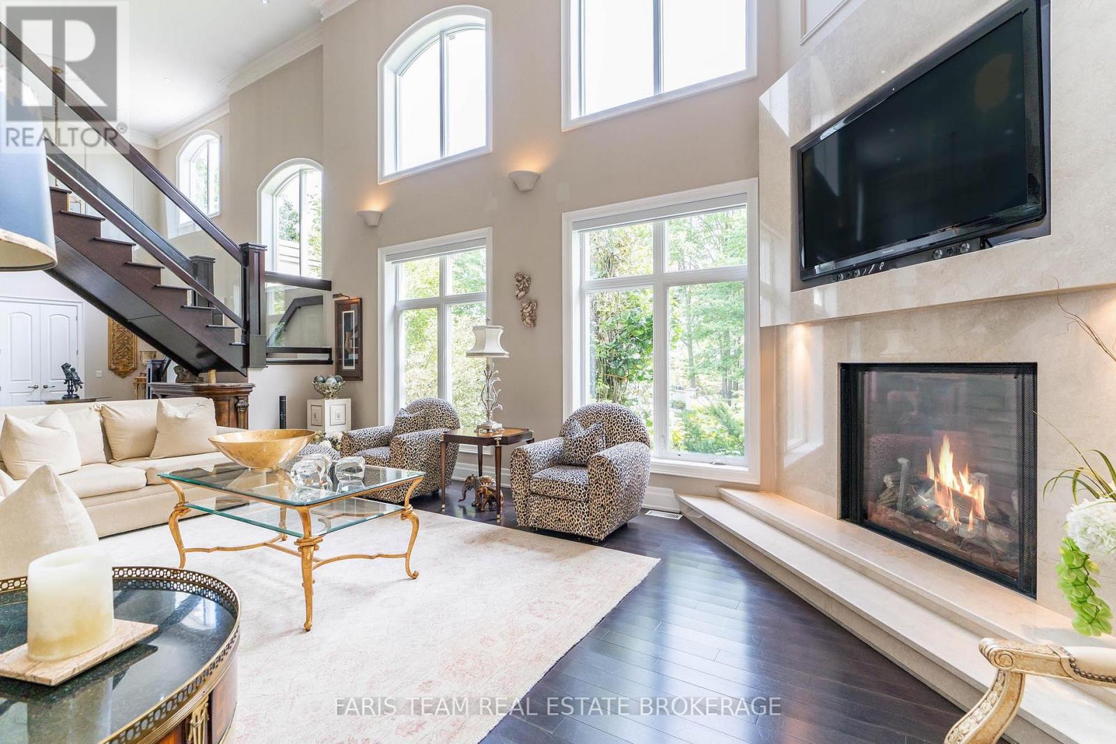6 Georgina Drive, Barrie (North Shore), Ontario  L4M 1E9 - Photo 13 - S12446580
