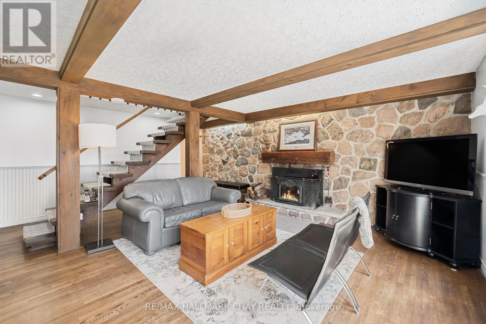 1359 Old Barrie Road E, Oro-Medonte (Hawkestone), Ontario  L0L 1T0 - Photo 38 - S12446590