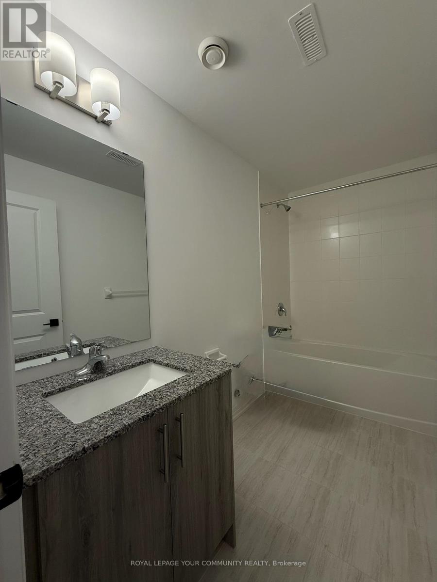 141 Turnberry Lane, Barrie (Painswick South), Ontario  L9J 0M4 - Photo 9 - S12446605