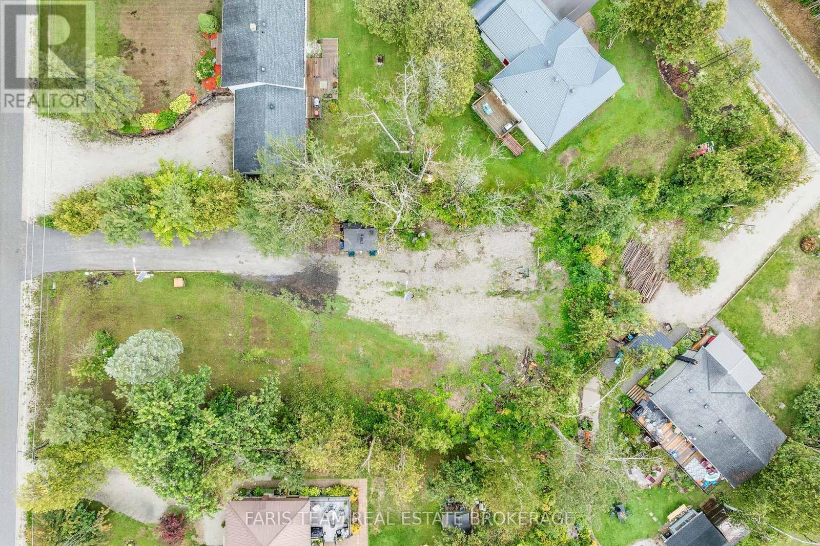 197 Kennedy Avenue, Oro-Medonte (Hawkestone), Ontario  L0L 1T0 - Photo 6 - S12446664