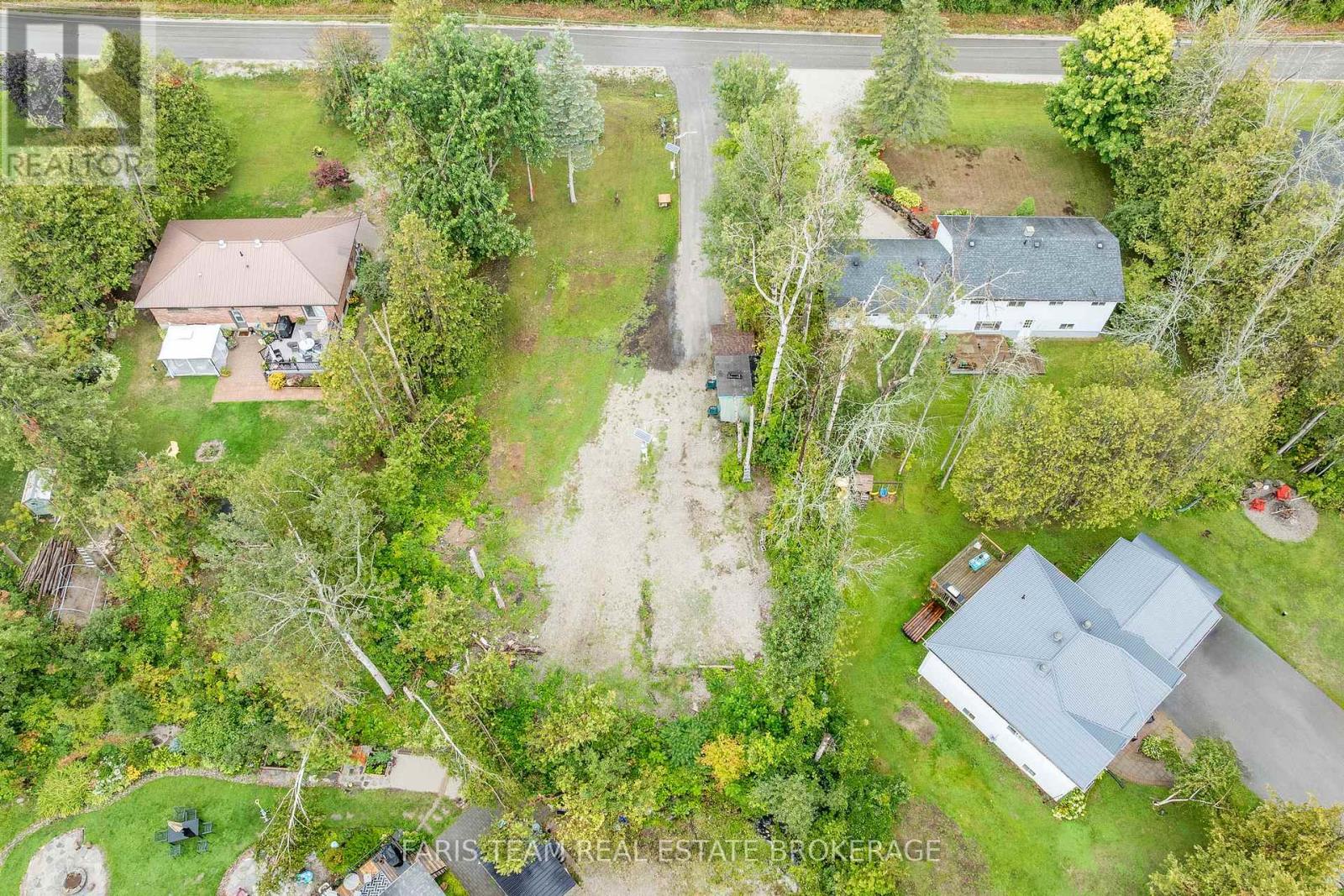 197 Kennedy Avenue, Oro-Medonte (Hawkestone), Ontario  L0L 1T0 - Photo 7 - S12446664