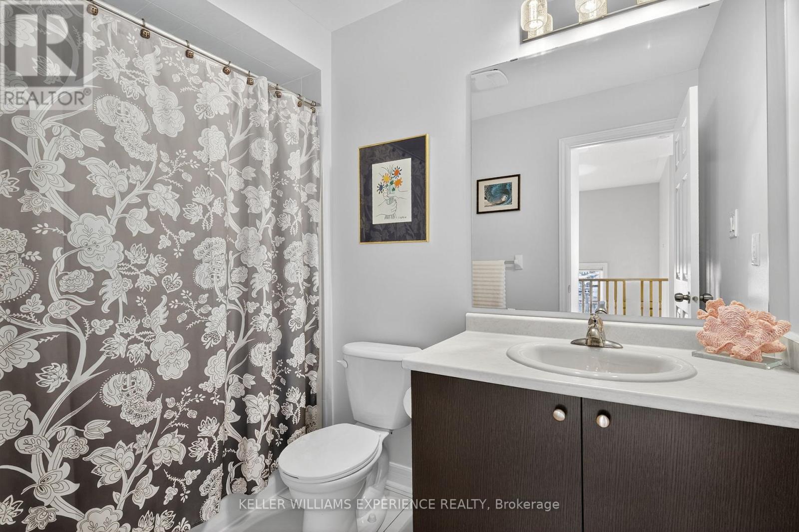 70 Pearcey Crescent, Barrie (Bayfield), Ontario  L4N 6R7 - Photo 16 - S12446679