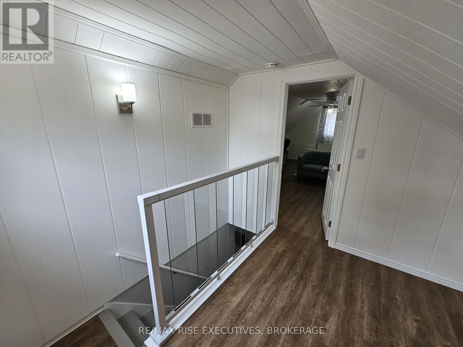 158 Joseph Street, Kingston, Ontario  K7K 2H7 - Photo 11 - X12446767