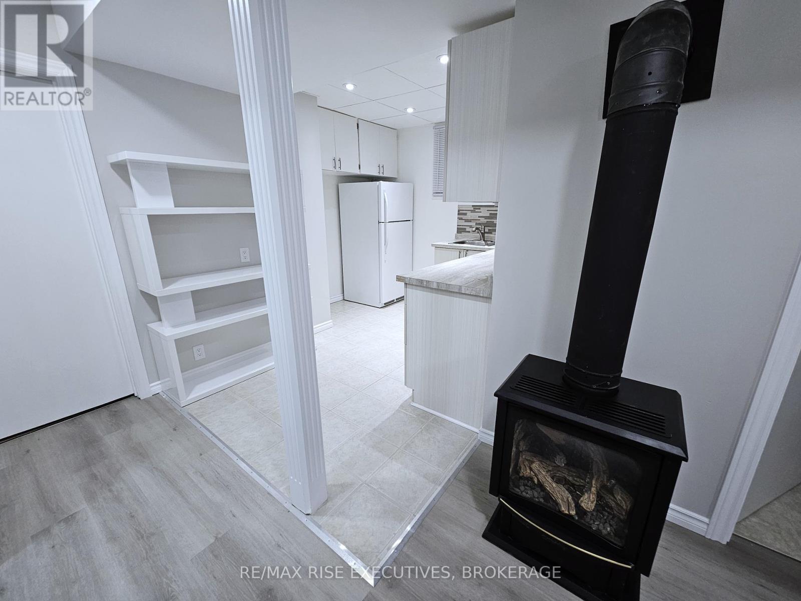 158 Joseph Street, Kingston, Ontario  K7K 2H7 - Photo 27 - X12446767