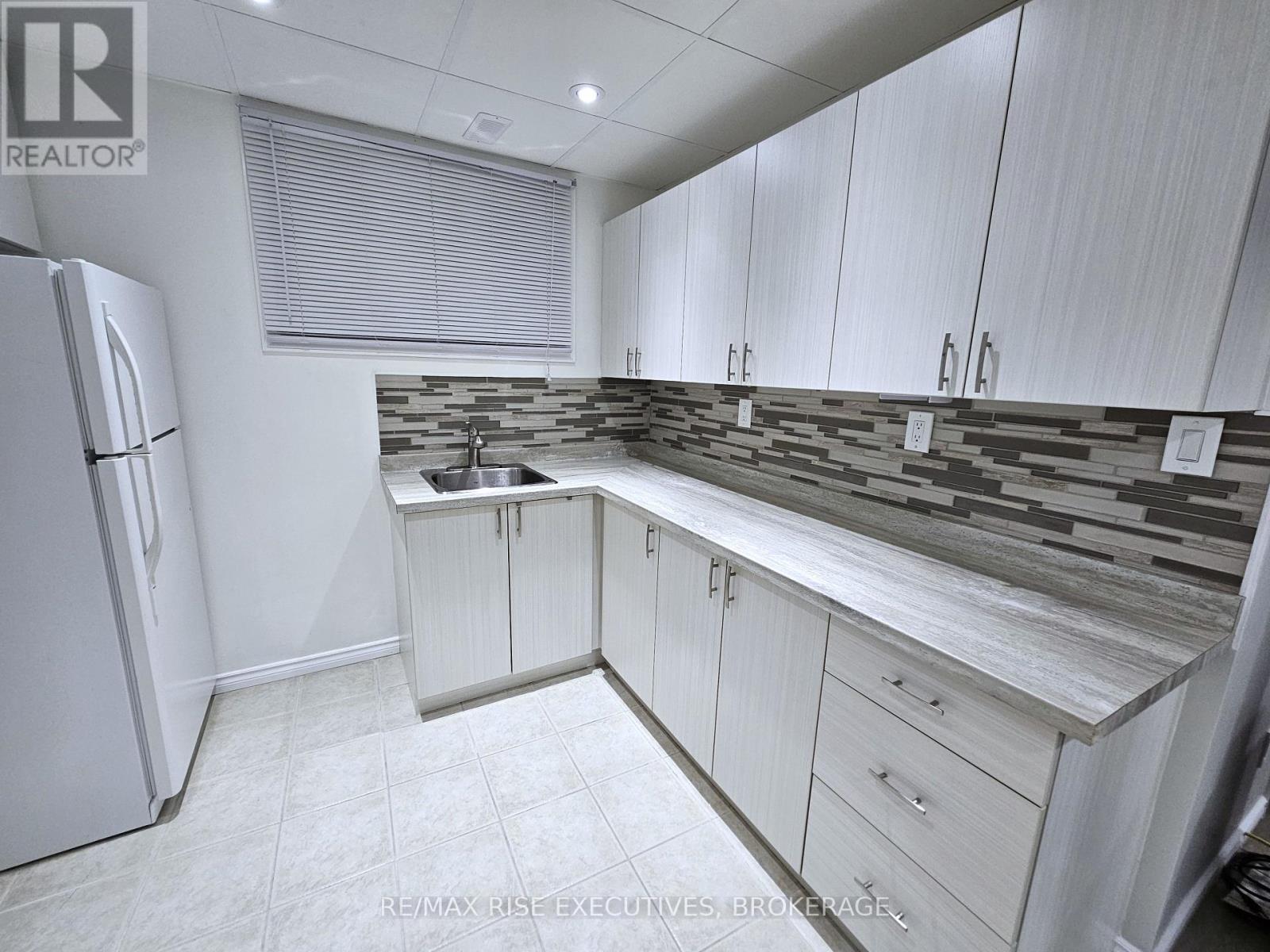 158 Joseph Street, Kingston, Ontario  K7K 2H7 - Photo 31 - X12446767