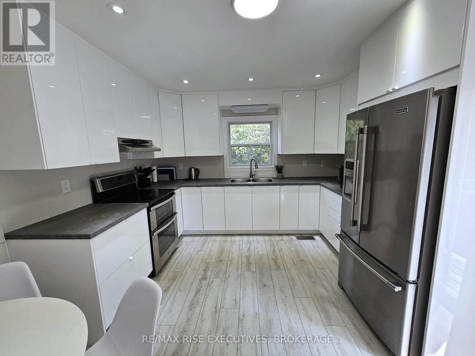 158 Joseph Street, Kingston, Ontario  K7K 2H7 - Photo 8 - X12446767