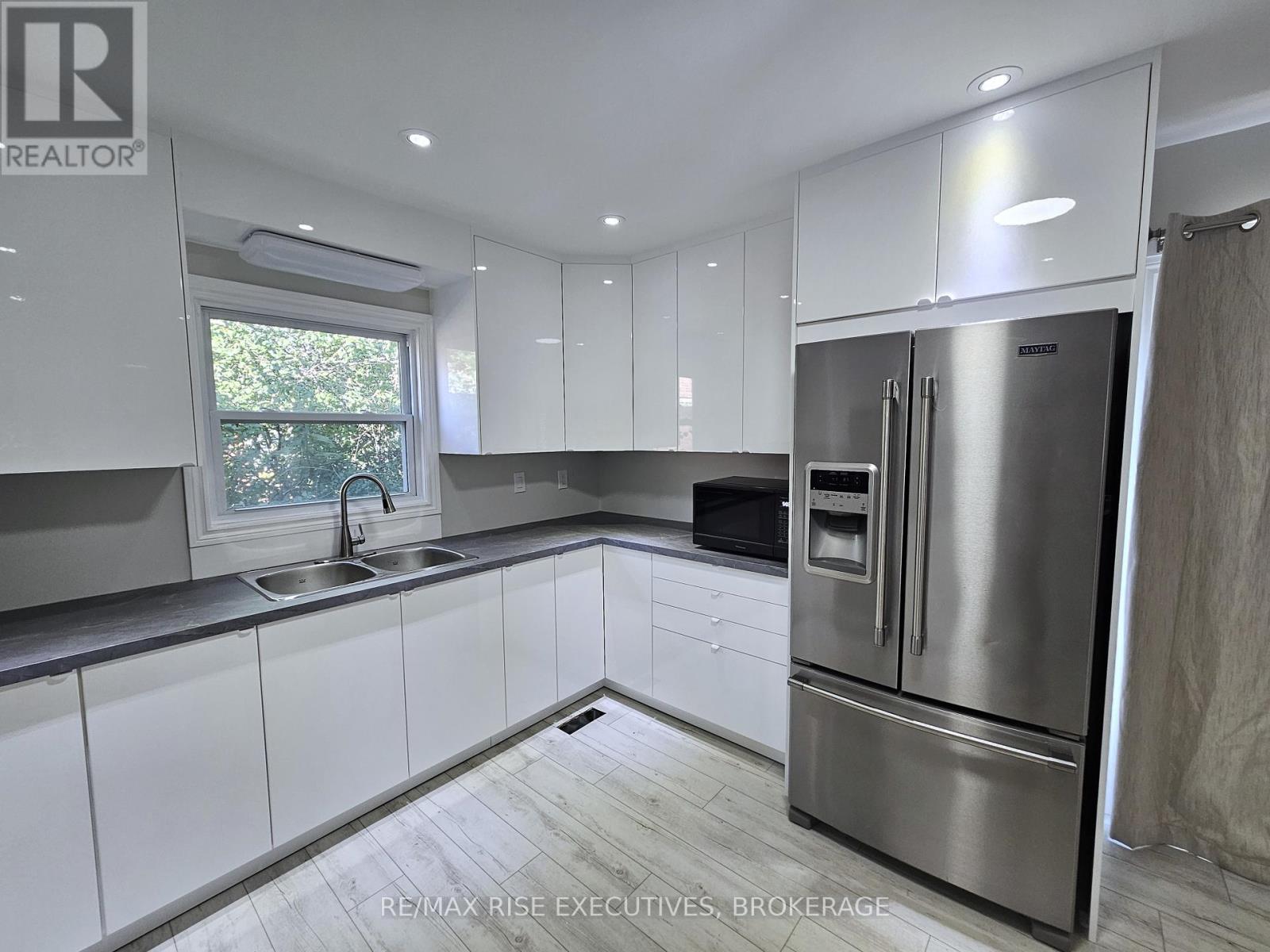 158 Joseph Street, Kingston, Ontario  K7K 2H7 - Photo 9 - X12446767