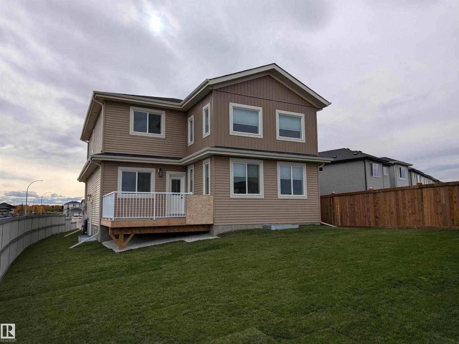 73 Ashbury Cr, Spruce Grove, Alberta  T7X 3C6 - Photo 4 - E4460567