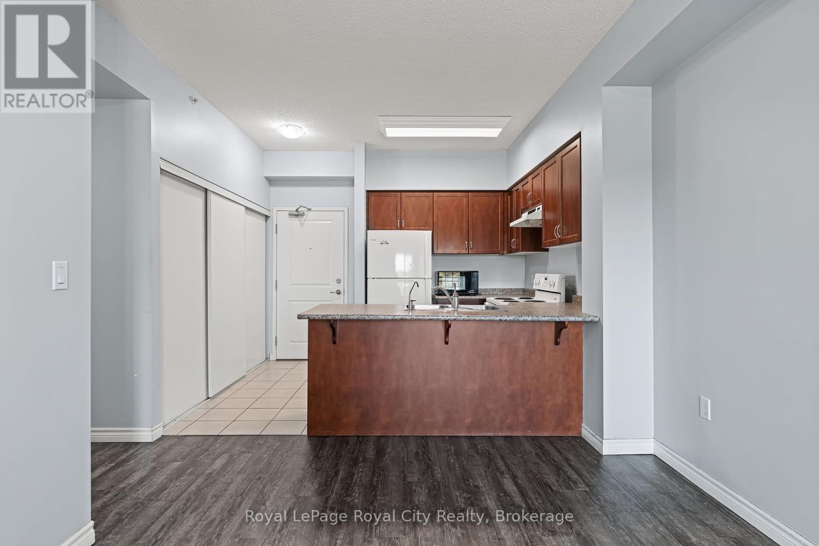 417 - 1077 Gordon Street S, Guelph, Ontario  N1G 0E3 - Photo 6 - X12446741