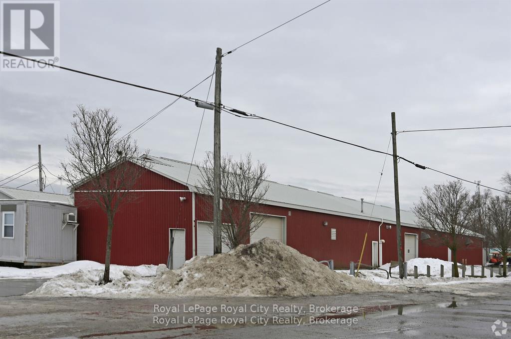 700 YORK ROAD, Guelph, Ontario