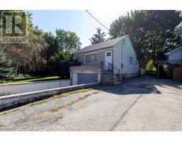 35 DEVON STREET, stratford, Ontario