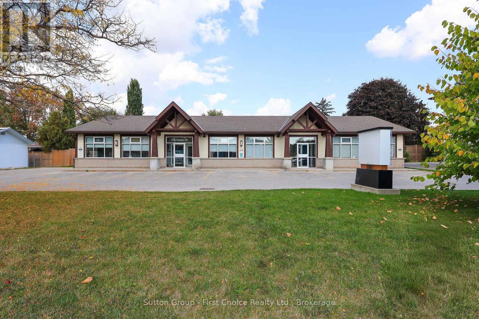 378 Huron Street, Stratford, Ontario  N5A 5T5 - Photo 2 - X12446781