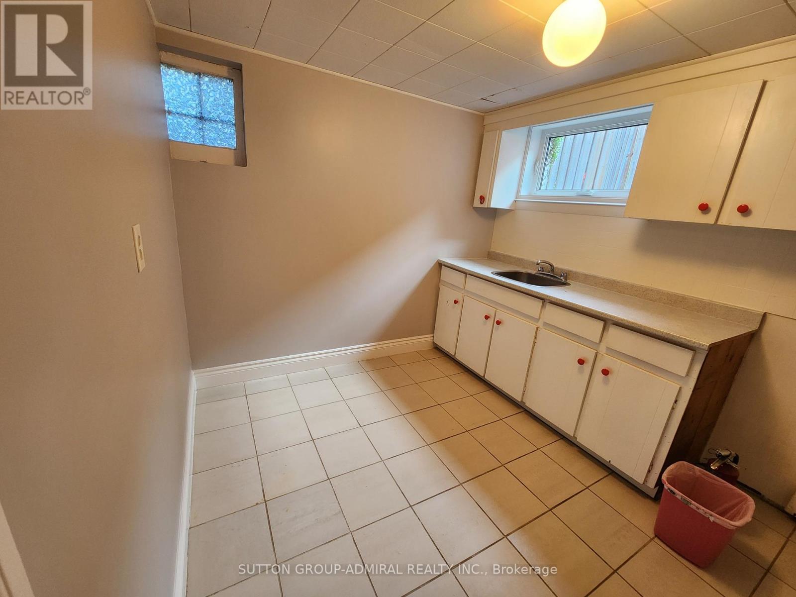95 Almore Avenue, Toronto, Ontario  M3H 2H4 - Photo 15 - C12339498