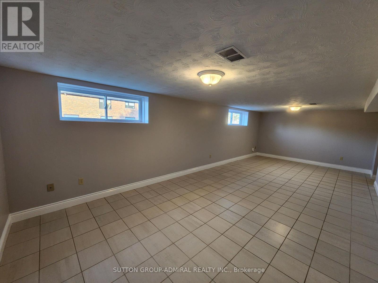 95 Almore Avenue, Toronto, Ontario  M3H 2H4 - Photo 16 - C12339498