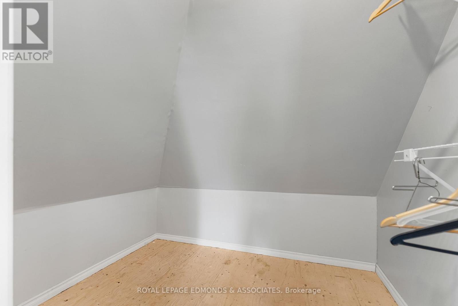 525 Boundary Road E, Pembroke, Ontario  K8A 6L7 - Photo 14 - X12446250