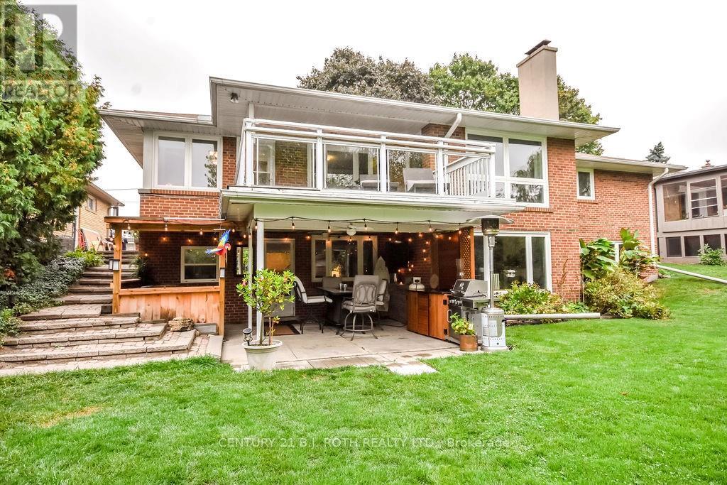 25 Florida Crescent, Toronto (Humbermede), Ontario  M9M 1P4 - Photo 36 - W12446565