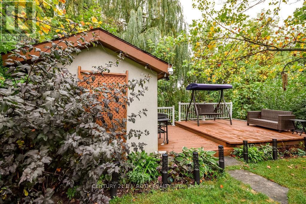 25 Florida Crescent, Toronto (Humbermede), Ontario  M9M 1P4 - Photo 41 - W12446565