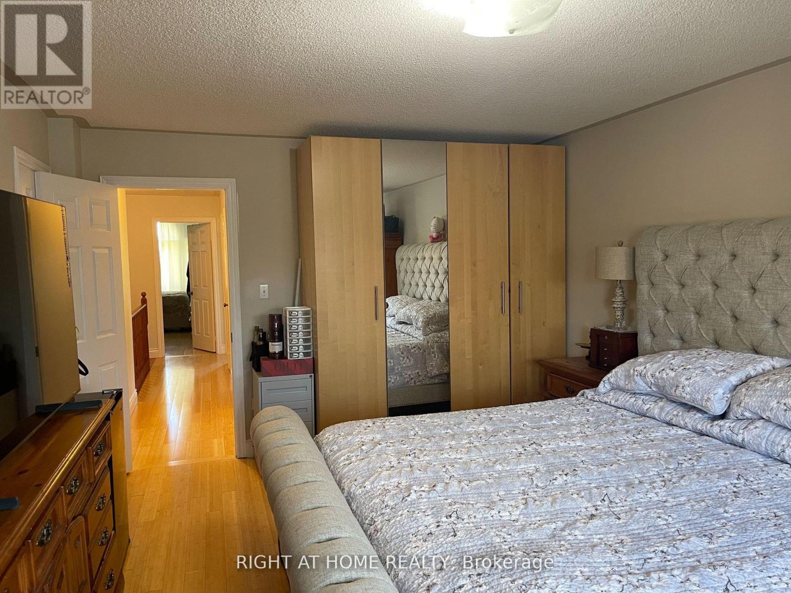 18 Archbury Circle, Caledon, Ontario  L7E 2H7 - Photo 13 - W12446583